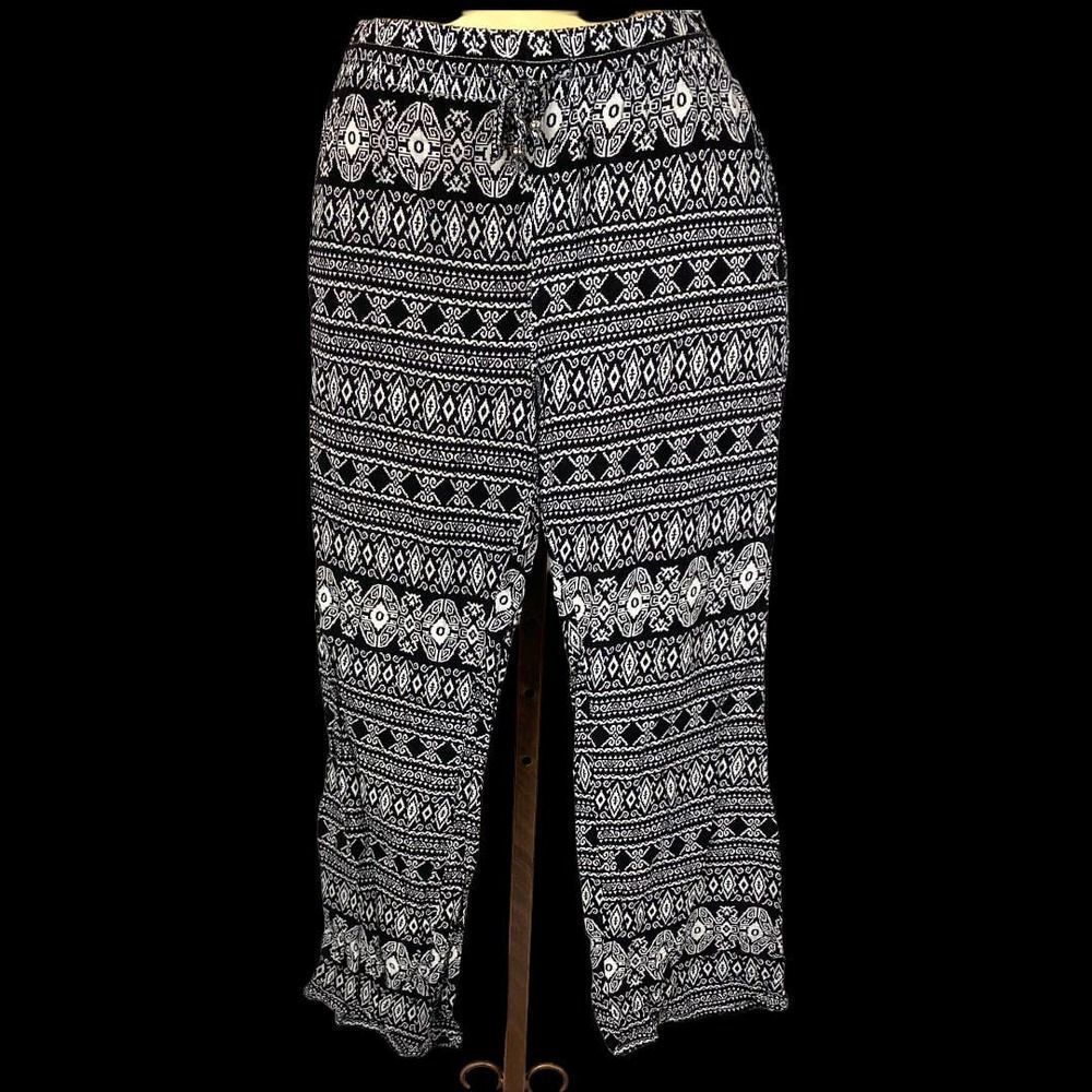 Yak and Yeti black and white palazzo pants casual pull on lounge pants SZ S